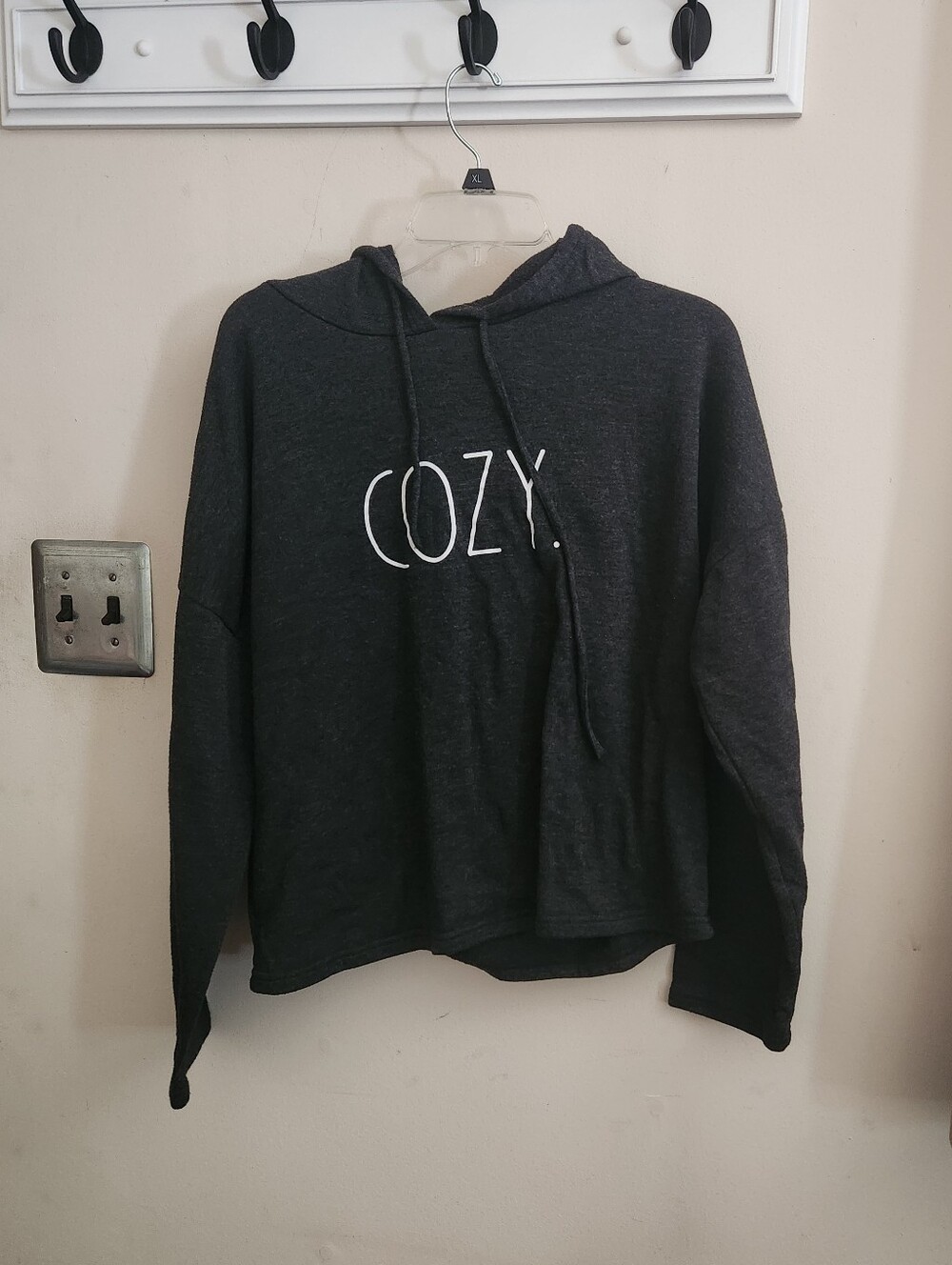 🎉 Cozy Sweatshirt